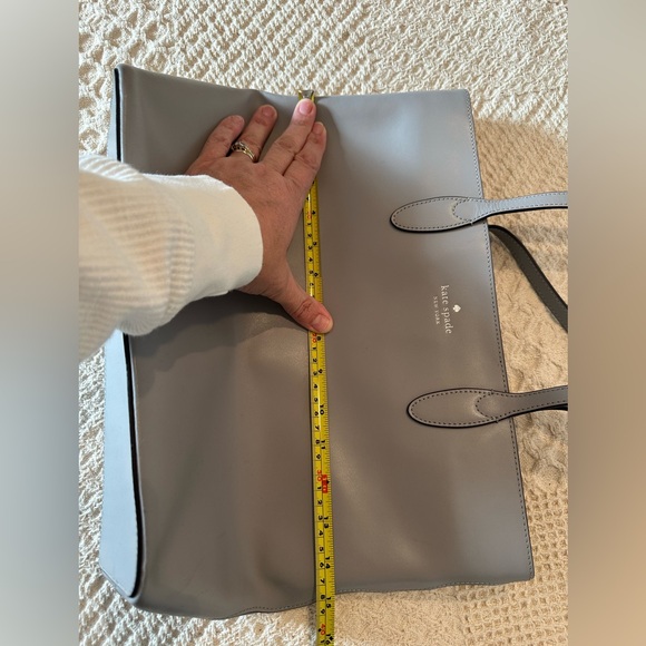 Kate Spade Elegant Gray Tote - Picture 8 of 12